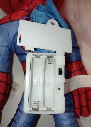 Озвученная игрушка мягкая человек паук spider man marvel 40 см5 фото
