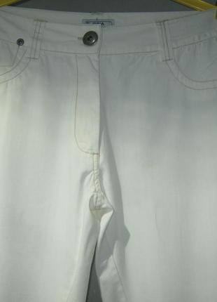 Итальянские молочные женские летние джинсы состояние новой вещи2 фото