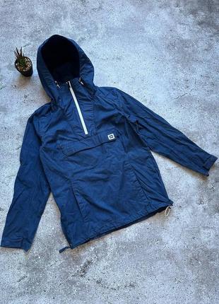 Анорак helly hansen