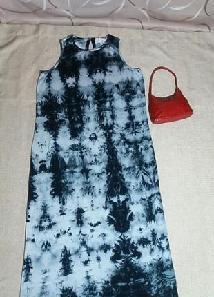 Макси платье свободного кроя. интересный принт тай дай голубо серый и черный цвета.большой размер.1 фото
