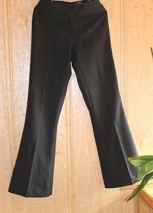 Чорні штани брюки кльош класичні2 фото