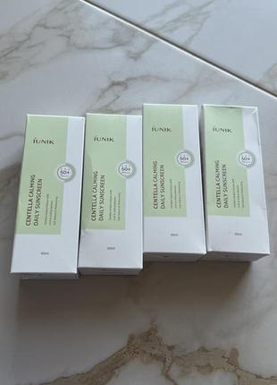 Заспокійливий сонцезахисний крем iunik centella calming daily sunscreen spf 50