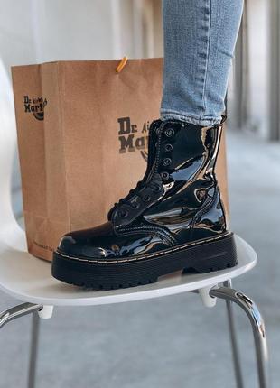 Зимние ботинки dr martens меховые на платформе лак кожа (36-40)💜8 фото