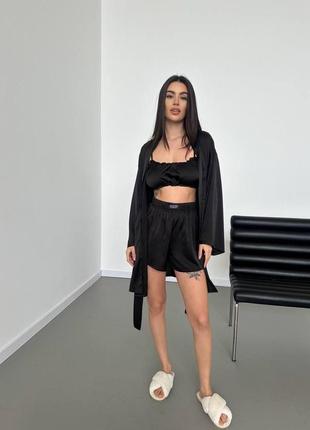 Шелковый женский костюм тройка халат топ шорты в черном цвете размер 42-44 1582а