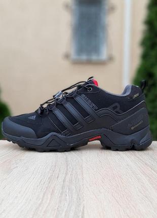 Зимові чоловічі черевики кросівки adidas swift terrex (41-46)