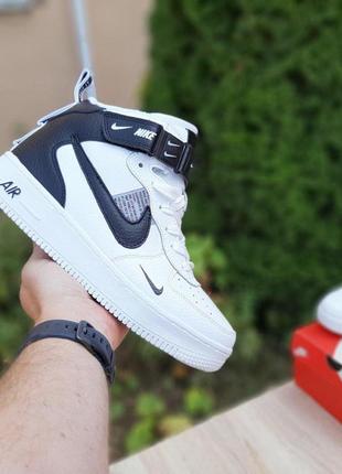 Утеплені кросівки черевики nike air force 1 mid (37-46)3 фото