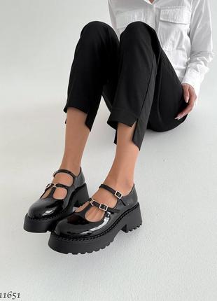 Черные натуральные лакированные лаковые туфли с ремешками на толстой подошве лак2 фото