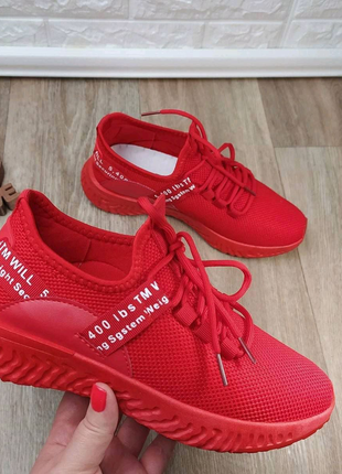 Стильні спортивні кросівки жіночі червоні 🌷