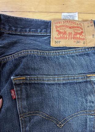 Джинсы levis