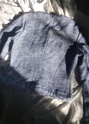 Трендовый твидовый пиджак в стиле zara укороченный сине-белый с пуговицами4 фото