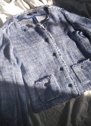 Трендовый твидовый пиджак в стиле zara укороченный сине-белый с пуговицами2 фото