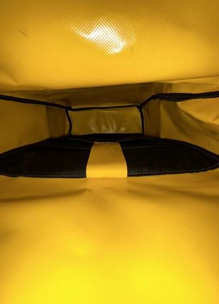 Яркий желтый рюкзак finick rolltop вместительный портфель украинского бренда5 фото