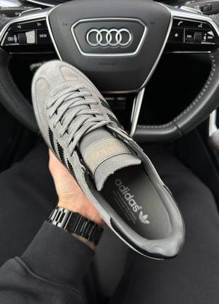 Кроссовки adidas