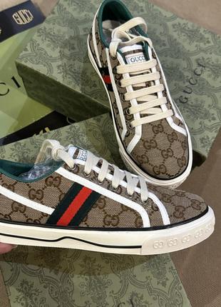 Кеди в стилі gucci