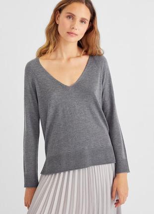 Базовий сірий джемпер реглан stradivarius тонкий светр сірого кольору з трикутним вирізом пуловер