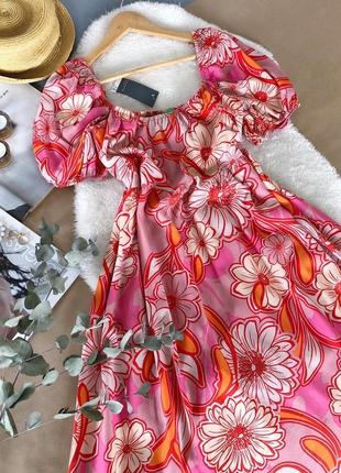 Фантастическое легкое платье в цветы с рукавами фонариками1 фото