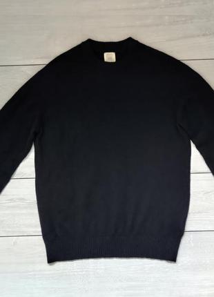 Якісний теплий чорний светр із напіввовни з круглою горловиною1 фото