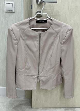 Куртка жіноча zara пудрова косуха з екошкіри м3 фото