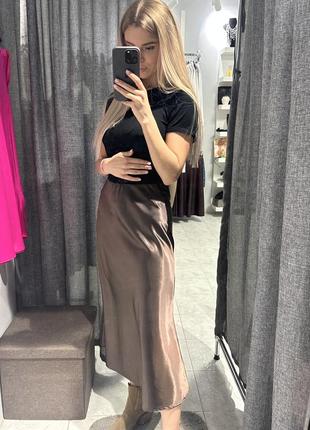 Шовкова спідниця