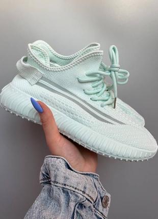 Ментоловые крсовки yeezy boost ❗️