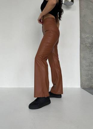 Качественные кожаные брюки, изнутри на замше2 фото