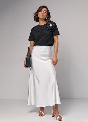 Атласна довга спідниця