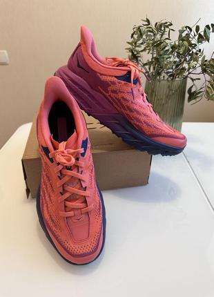 Кроссовки hoka speedgoat 5