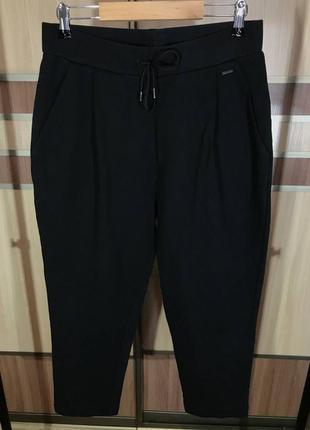 Спортивные штаны hugo boss оригинал size s/m