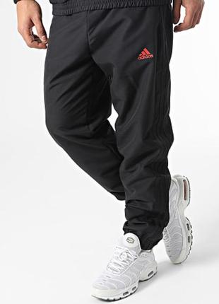 Спортивні штани adidas, оригінал1 фото