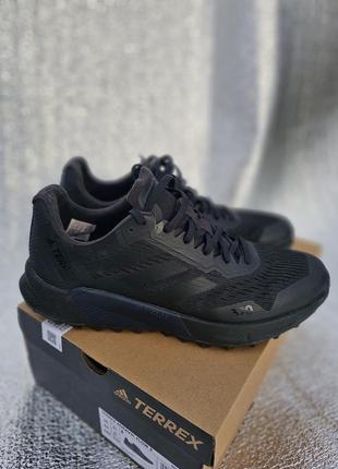 Кроссовки мужские adidas cm8298 women black dress boots flow 2