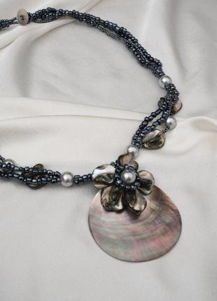 Ожерелье с бисера и ракушек4 фото