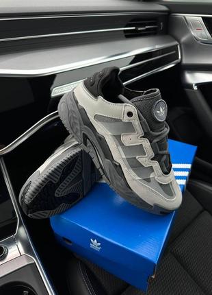 Кроссовки adidas6 фото