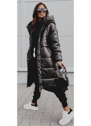 Жіноче пальто плащівка лаке: 48-52 чорне