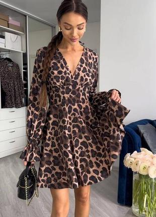 Леопардова сукня міні з відкритою спиною приталена з рясною спідницею плаття з довгими рукавами стильна коричнева3 фото
