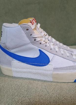 Кроссовки nike blazer

dq 7673-1026 фото