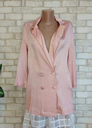 Фирменная bershka блуза на запах на пуговицах на 86 % вискоза цвета пудра, размер л-ка
