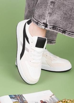 Кроссовки женские кеды