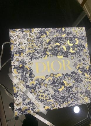 Коробка оригинал christian dior7 фото