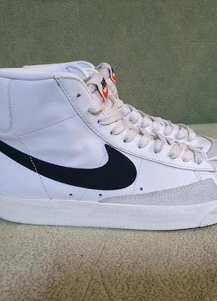 Кроссовки унисекс nike blazer mid '77 vintage (cz1055-100)5 фото