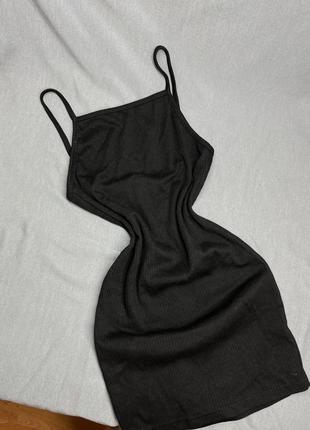 Маленькое черное платье5 фото