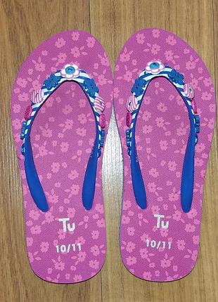 Шльопанці на дівчинку tu