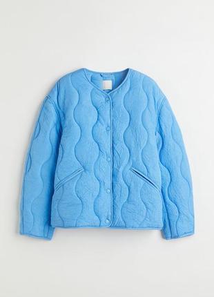 Крута блакитна куртка на весну демісезон, дутик стьобана, бомбер hm, cos arket oysho