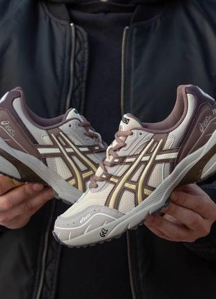 Кроссовки asics gel 1090 beige brown