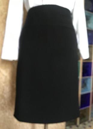 Чёрная юбка на подкладке , размер 18 европейский.1 фото
