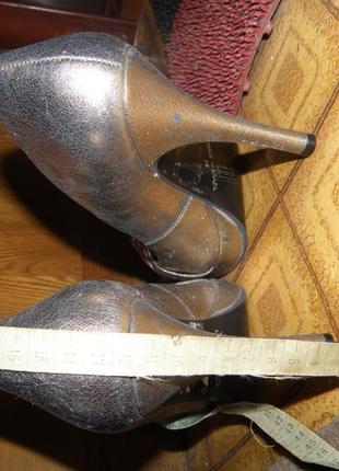 Кожаные открытые туфли 39 р ,золото-бронза3 фото