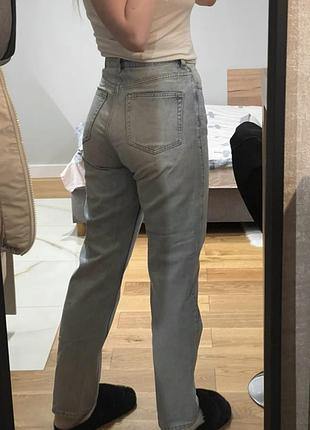 Джинси weekday