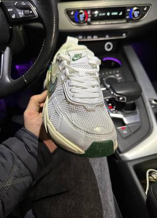 Классные женские и мужские кроссовки nike runtekk white silver green белые с зелёным3 фото