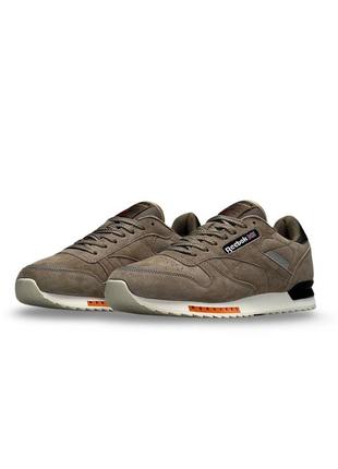 Демисезон  reebok classic sand1 фото