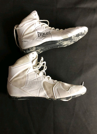 Боксерки everlast ,борцовки .