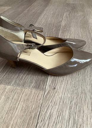 Женские туфли для бальных танцев